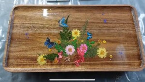 Resin Art Tray decorated with flowers